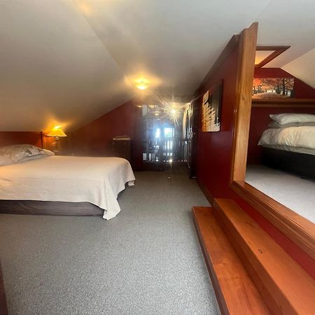 The Ghost Lodge Granity Экстерьер фото